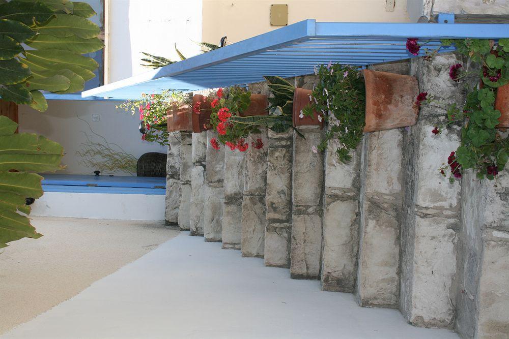 George Houses Pentakomo المظهر الخارجي الصورة