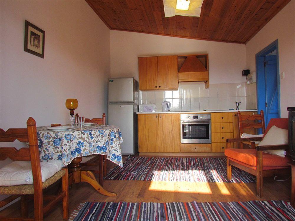 George Houses Pentakomo المظهر الخارجي الصورة