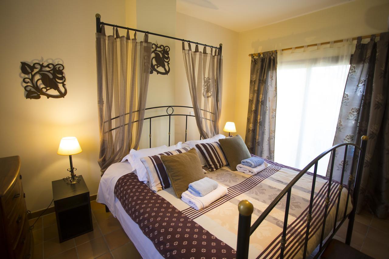 George Houses Pentakomo الغرفة الصورة